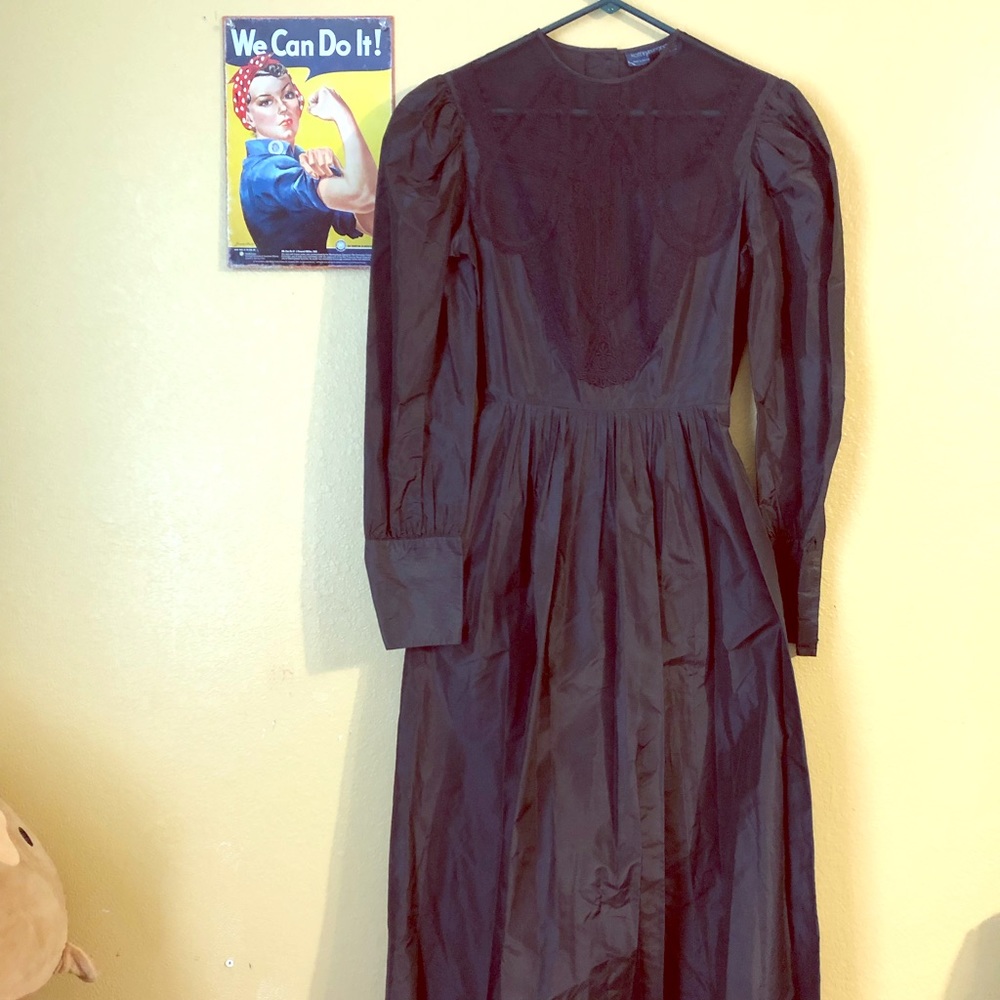 Victorian gothic dress size 8